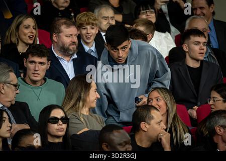 Barcelone, Espagne. 02 novembre 2025. Pedro Gonzalez 'Pedri' (FC Barcelone) vu lors d'un match de la Liga EA Sports entre le FC Barcelone et Elche CF à l'Estadi Olimpic Lluís Companys à Barcelone, Espagne, le 02 novembre 2025. Photo de Felipe Mondino/Sipa USA crédit : Sipa USA/Alamy Live News Banque D'Images