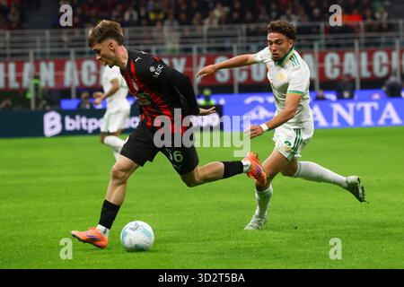 Milan, Italie, 03 novembre 2025. Alexis Saelemaekers en action lors du match de Serie A entre l'AC Milan et L'AS Roma au stade Giuseppe Meazza de Milan, Italie crédit : Mairo Cinquetti/Alamy Live News Banque D'Images