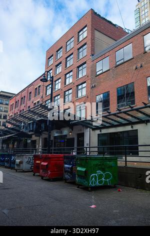 Entrepôts convertis en appartements le long de l'avenue Mainland à Yaletown, Vancouver, C.-B. Banque D'Images