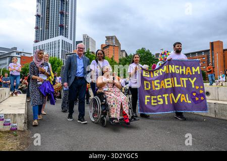 Birmingham Disability Festival pour une journée de célébration, d'autonomisation et de communauté - Aston University - samedi 5 juillet 2025 Banque D'Images