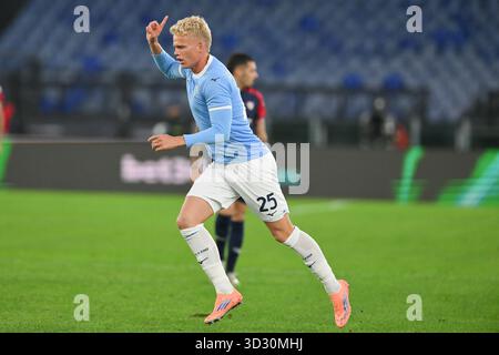 Rome, Italie. 3 novembre 2025, stade Olimpico, Rome, Italie ; Serie A Enilive Football match ; Lazio contre Cagliari ; Oliver Provstgaard de SS Lazio crédit : Roberto Ramaccia/Alamy Live News Banque D'Images