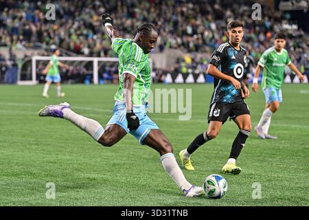 Seattle, États-Unis. 3 novembre 2025. 03 novembre 2025 : le défenseur des Sounders de Seattle Yeimar GÃ³mez Andrade (28 ans) lors du match éliminatoire du premier tour de la Coupe MLS entre les Sounders de Seattle et le Minnesota United à Seattle WA Seattle bat le Minnesota 4-2. Steve Faber/CSM crédit : Cal Sport Media/Alamy Live News Banque D'Images