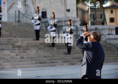 Italie, Rome, 4 novembre 2025 : Journée des forces armées, cérémonie à l'autel de la patrie, en photo Ignazio la Russa, Président du Sénat photo © Stefano Carofei/Sintesi/Alamy Live News Banque D'Images