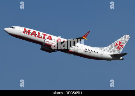 MALTA AIR (RYANAIR) BOEING 737-MAX8-200 9H-VUB Banque D'Images