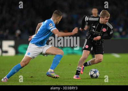 4 novembre 2025, Diego Armando Maradona Stadium, Naples, Italie ; UEFA Europa League Football match ; Napoli contre Francfort ; Jonathan Burkardt d'Eintrach Banque D'Images