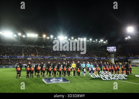 Bruges, Belgique. 05 novembre 2025. Les joueurs du club photographiés au début d'un match entre le Club belge Brugge KV et le FC espagnol Barcelone, le mercredi 05 novembre 2025 à Bruges, au quatrième jour de la phase de Ligue du tournoi de l'UEFA Champions League. BELGA PHOTO BRUNO FAHY crédit : Belga News Agency/Alamy Live News Banque D'Images