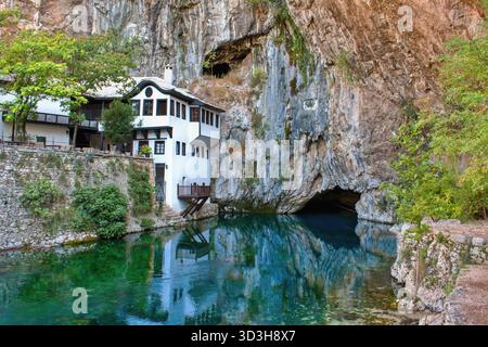 Le Tekija Blagaj, maison derviche, situé à la source de la rivière Buna, Bosnie-Herzégovine Banque D'Images
