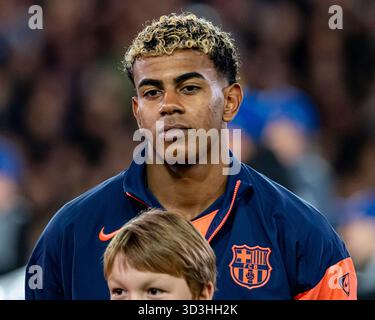 Bruges, Belgique. 05 novembre 2025. Lamine Yamal de Barcelone lors du match MD4 de la Ligue des champions 2025/26 de l'UEFA Champions League entre le Club Brugge KV et le FC Barcelone au Jan Breydelstadion à Bruges, Belgique, le 5 novembre 2025 (photo par Andrew SURMA/ crédit : Sipa USA/Alamy Live News Banque D'Images