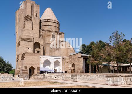 Shahrisabz, Ouzbékistan-14 août 2023 : vestiges du célèbre Mausolée de Dor US-Siyodat dans la ville de Shahrisabz pendant une journée ensoleillée Banque D'Images