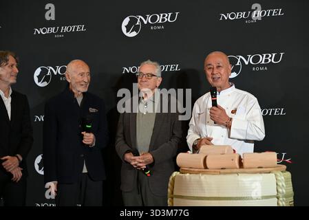 Rome : via Veneto. Ouverture de l'hôtel Nobu, cérémonie du saké. Photo : Meir Teper, Robert de Niro, Nobu Matsuhisa Banque D'Images