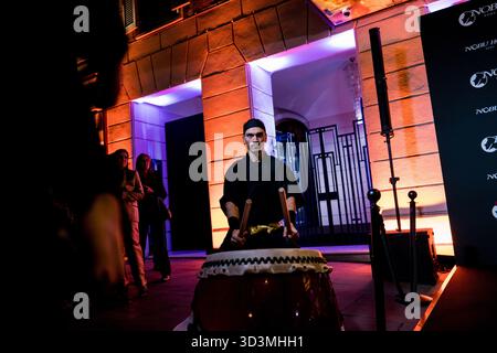 ROME, ITALIE - 06 NOVEMBRE : Robert de Niro, Chef Nobu Matsuhisa et Meir Teper assistent à la cérémonie Sakè à l'hôtel Nobu le 06 novembre 2025 à Rome, Ita Banque D'Images