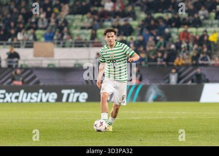 Budapest, Hongrie. 06h, novembre 2025. Alex Toth (64) de Ferencvaros vu lors du match de l'UEFA Europa League entre Ferencvaros et Ludogorets Razgrad à Groupama Arena de Budapest. Banque D'Images