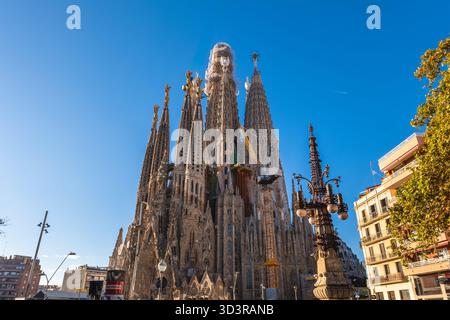 30 octobre 2025 : Basilique i Temple Expiatori de la Sagrada Familia, alias Sagrada Familia, situé à Barcelone, Catalogne, Espagne. Il isdesi gned b Banque D'Images