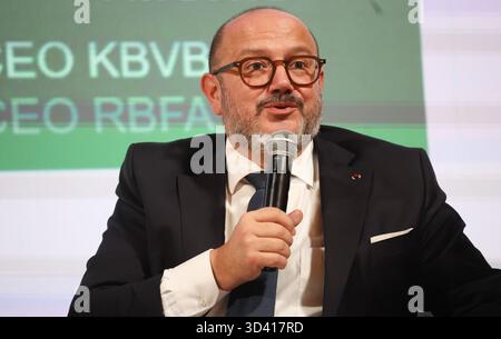 Tubize, Belgique. 07 novembre 2025. Le ministre de l’intérieur Bernard Quintin en photo lors d’une table ronde sur la sécurité dans le football, organisée par la Pro League et la Royal Belgian Football Association (RBFA), vendredi 07 novembre 2025 à Tubize. BELGA PHOTO VIRGINIE LEFOUR crédit : Belga News Agency/Alamy Live News Banque D'Images