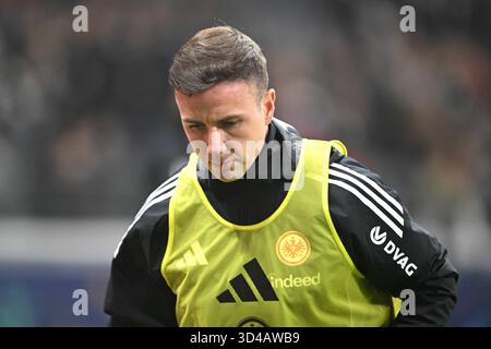 Francfort, Allemagne. 09 novembre 2025. Fussball 1. Bundesliga 10. Spieltag Eintracht Francfort - 1. FSV Mainz 05 AM 09.11.2025 im Deutsche Bank Park in Frankfurt Mario Goetze ( Francfort ) la réglementation DFL interdit toute utilisation de photographies comme séquences d'images et/ou quasi-vidéo. Foto : Revierfoto crédit : ddp Media GmbH/Alamy Live News Banque D'Images