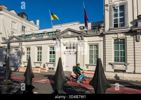 Derrière la façade néo-classique du 16 rue de la loi à Bruxelles, cohabitent la cellule stratégique du premier ministre, composé de ses conseillers p Banque D'Images