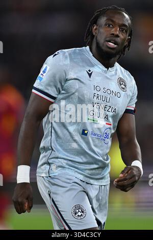 Rome, Italie. 09 novembre 2025. Hassane Kamara d'Udinese Calcio est en action lors de la 11ème journée du Championnat de Serie A entre A.S. Roma et Udinese Calico au stade Olympique le 9 novembre 2025 à Rome, Italie. Crédit : Agence photo indépendante/Alamy Live News Banque D'Images