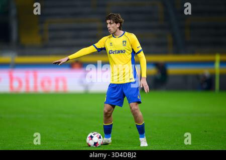 Broendby, Danemark. 09 novembre 2025. Stijn Spierings (6) de Broendby vu lors du match de Superliga 3F entre Broendby IF et FC Nordsjaelland au Broendby Stadion à Broendby. Crédit : Gonzales photo/Alamy Live News Banque D'Images