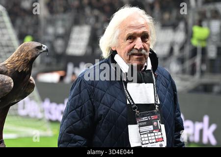 Francfort, Allemagne. 09 novembre 2025. Fussball 1. Bundesliga 10. Spieltag Eintracht Francfort - 1. FSV Mainz 05 AM 09.11.2025 im Deutsche Bank Park à Francfort la réglementation Dragoslav Stepanovic DFL interdit toute utilisation de photographies comme séquences d'images et/ou quasi-vidéo. Foto : Revierfoto crédit : ddp Media GmbH/Alamy Live News Banque D'Images