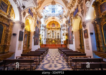 Antequera, Espagne - 22 octobre 2021 : Église Saint Jean de Dieu ou Église de San Juan de Dios intérieur à Antequera, une ville de la province de Malaga, Anda Banque D'Images