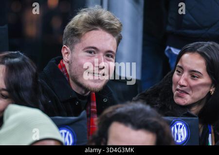 L'alfa Andrea de Filippi assiste à un match de football de Serie A 2025/26 entre le FC Internazionale et le SS Lazio au stade San Siro de Milan Banque D'Images