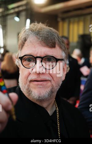 Guillermo del Toro accueille les fans au BFI London film Festival 2025 avant-première de « Frankenstein » Banque D'Images
