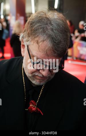 Guillermo del Toro accueille les fans au BFI London film Festival 2025 avant-première de « Frankenstein » Banque D'Images