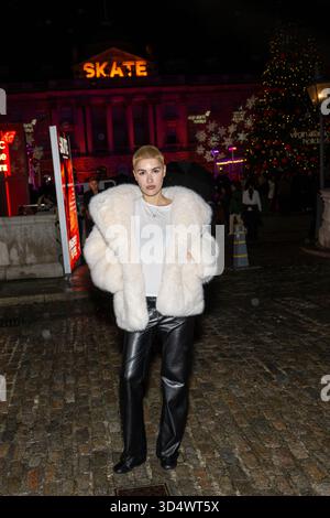 Chanteur héritier assistant au skate 2025 à Somerset House London Banque D'Images