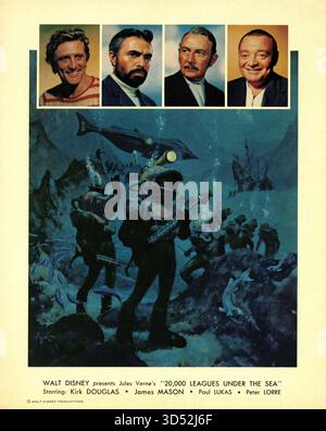 Oeuvre promotionnelle mettant en vedette KIRK DOUGLAS, JAMES MASON, PAUL LUKAS et PETER LORRE pour WALT DISNEY's 20 000 LIGUES SOUS LA MER 1954 réalisateur RICHARD FLEISCHER roman JULES VERNE scénario EARL Felton musique PAUL J. SMITH Walt Disney Productions / Buena Vista film distribution Company Banque D'Images