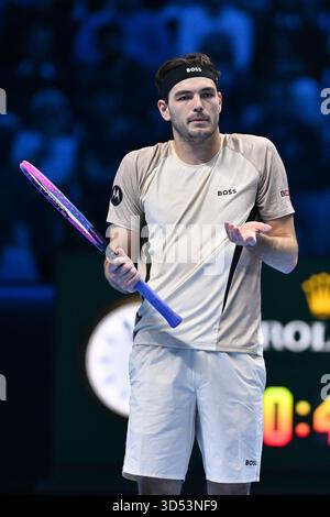 Taylor Fritz (USA) lors du match simple entre Taylor Fritz (USA) et Alex de Minaur (AUS) lors de la cinquième journée de la finale Nitto ATP 2025 à Inalpi Arena le 13 novembre 2025 à Turin, Italie Banque D'Images