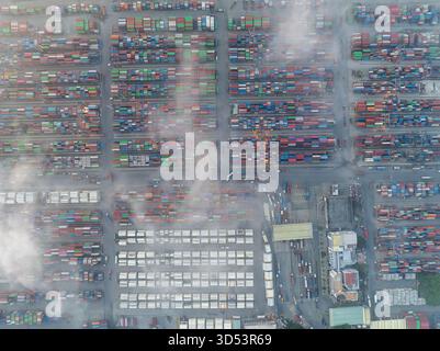 19 février 2025 : panorama du port international de Cat Lai, Ho Chi Minh-ville, Vietnam Banque D'Images