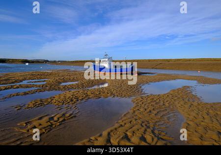 bateaux à burnham overy staithe, nord du norfolk, angleterre Banque D'Images