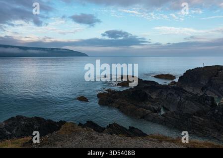 Vue sur le « Port Cardigan » (l'estuaire de la rivière Teifi) depuis les falaises de Gwbert, communauté y Ferwig, Ceredigion, pays de Galles, Royaume-Uni Banque D'Images