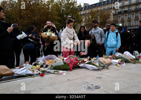 Paris, France. 13 novembre 2025. 13 novembre 2025 à Paris. Mémorial sur les lieux des attentats terroristes du 13 novembre 2015 - 13/11/2025 - France/Paris - Gilles Bader/le Pictorium crédit : LE PICTORIUM/Alamy Live News Banque D'Images