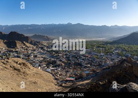 Vue panoramique sur Leh au Ladakh Banque D'Images