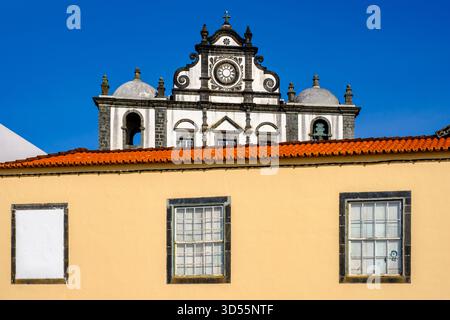 Église du Sauveur, Igreja Matriz do Santíssimo Salvador da Horta, île de Faial, Açores, Portugal Banque D'Images