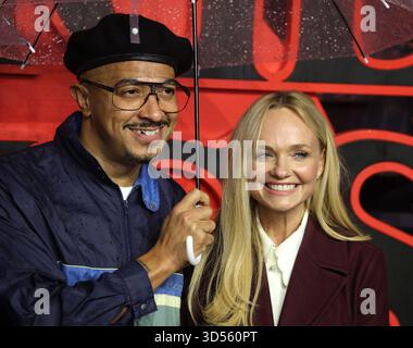 Londres, Royaume-Uni. 13 novembre 2025. Emma Bunton et Jade Jones assistent à la projection spéciale britannique « Stranger Things 5 » à Odeon luxe Leicester Square. (Photo de Fred Duval/SOPA images/SIPA USA) crédit : SIPA USA/Alamy Live News Banque D'Images