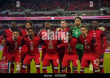 Toronto, Canada. 13 novembre 2025. L’équipe nationale du Canada pose avant le match amical international entre le Canada et l’Équateur au BMO déposé. Le 13 novembre 2025 à Toronto (Ontario). (Photo de Leonardo Ramirez/ crédit : Eyepix Group/Alamy Live News Banque D'Images