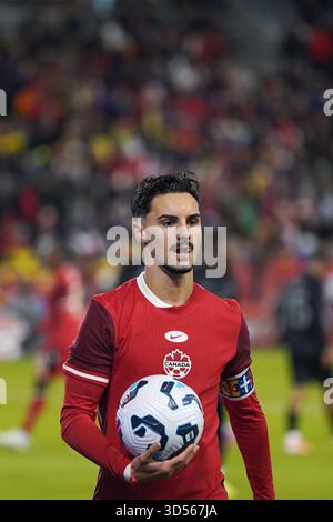 Toronto, Ontario, Canada. 13 novembre 2025. Stephen EustÃ¡quio #7 du Canada regarde pendant le match amical international entre le Canada et l’Équateur à BMO déposé. Le 13 novembre 2025 à Toronto (Ontario). (Crédit image : © Leonardo Ramirez/eyepix via ZUMA Press Wire) USAGE ÉDITORIAL SEULEMENT ! Non destiné à UN USAGE commercial ! Banque D'Images