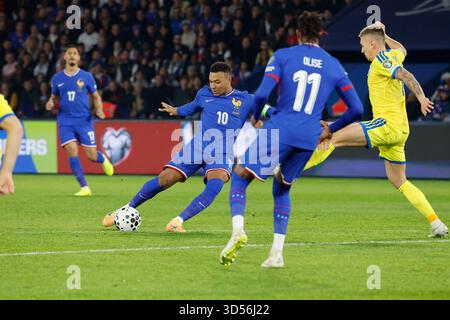 Paris, France. 13 novembre 2025. Le Français Kylian Mbappe lors du match qualificatif de la Coupe du monde de football 2026, France vs Ukraine au Parc des Princes Stadium, Paris, France le 13 novembre 2025. Photo de Henri Szwarc/ABACAPRESS.COM crédit : Abaca Press/Alamy Live News Banque D'Images