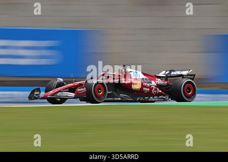 7 novembre 2925 ; Sao Paulo, Brésil Charles Leclerc (mon) Scuderia Ferrari SF-25 lors des essais libres du Grand Prix F1 du Brésil à Autodromo Jose Carlos Pace Banque D'Images