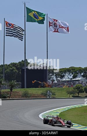 7 novembre 2925 ; Sao Paulo, Brésil Charles Leclerc (mon) Scuderia Ferrari SF-25 lors des essais libres du Grand Prix F1 du Brésil à Autodromo Jose Carlos Pace Banque D'Images