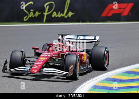 7 novembre 2925 ; Sao Paulo, Brésil Charles Leclerc (mon) Scuderia Ferrari SF-25 lors des essais libres du Grand Prix F1 du Brésil à Autodromo Jose Carlos Pace Banque D'Images