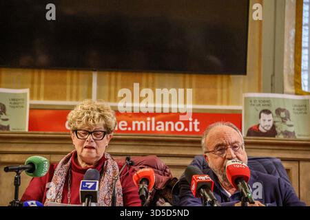 Milan, Italie. 15 novembre 2025. MILANO 15 novembre conferenza stampa per la liberazione di Alberto subito per Alberto Trentini con la madre Armanda Colusso Trentini crédit : LaPresse/Alamy Live News Banque D'Images