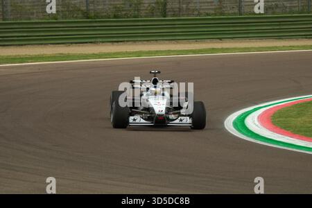 Journée historique de Minardi 2025. Piergiorgio Rotter McLaren MP4/15 réplique Banque D'Images