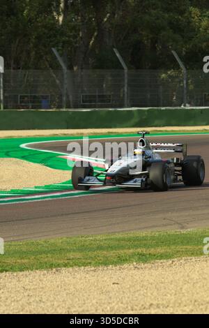 Journée historique de Minardi 2025. Piergiorgio Rotter McLaren MP4/15 réplique Banque D'Images
