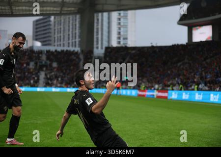 16 novembre 2025 – Coupe du monde FIFA 2026 qualifications européennes, Round 6 – Portugal vs Arménie – Estadio de Dragao, Porto, Portugal. Joao Neves célèbre le 3ème but de l'équipe nationale du Portugal contre l'Arménie Banque D'Images