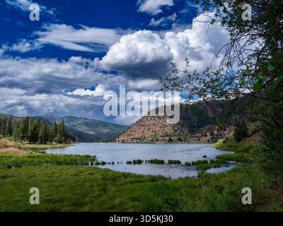 Lac, parc national de Sylvan Lake, Eagle, Colorado. Banque D'Images