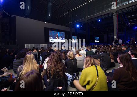 Torino, Italie. 16 novembre 2025. Soirée de clôture delle ATP finales alle OGR di Torino. Torino, Italie. - Domenica 16 novembre 2025. Cronaca (photo de Matteo Arnoul/LaPresse) à l'OGR, soirée de clôture de la finale ATP. Turin, Italie. - Dimanche 16 novembre 2025. - Actualités (photo de Matteo Arnoul/LaPresse). 2025, rcs, torino, sport, ogr, atp, finales crédit : LaPresse/Alamy Live News Banque D'Images