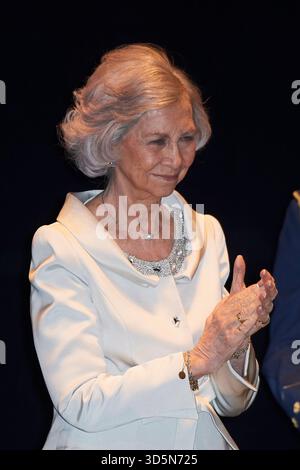 La reine Sofia d'Espagne assiste à la cérémonie de clôture de l'année académique de l'École de musique Reina Sofia au Théâtre Royal le 18 juin 2019 à Madrid, Espagne. Banque D'Images